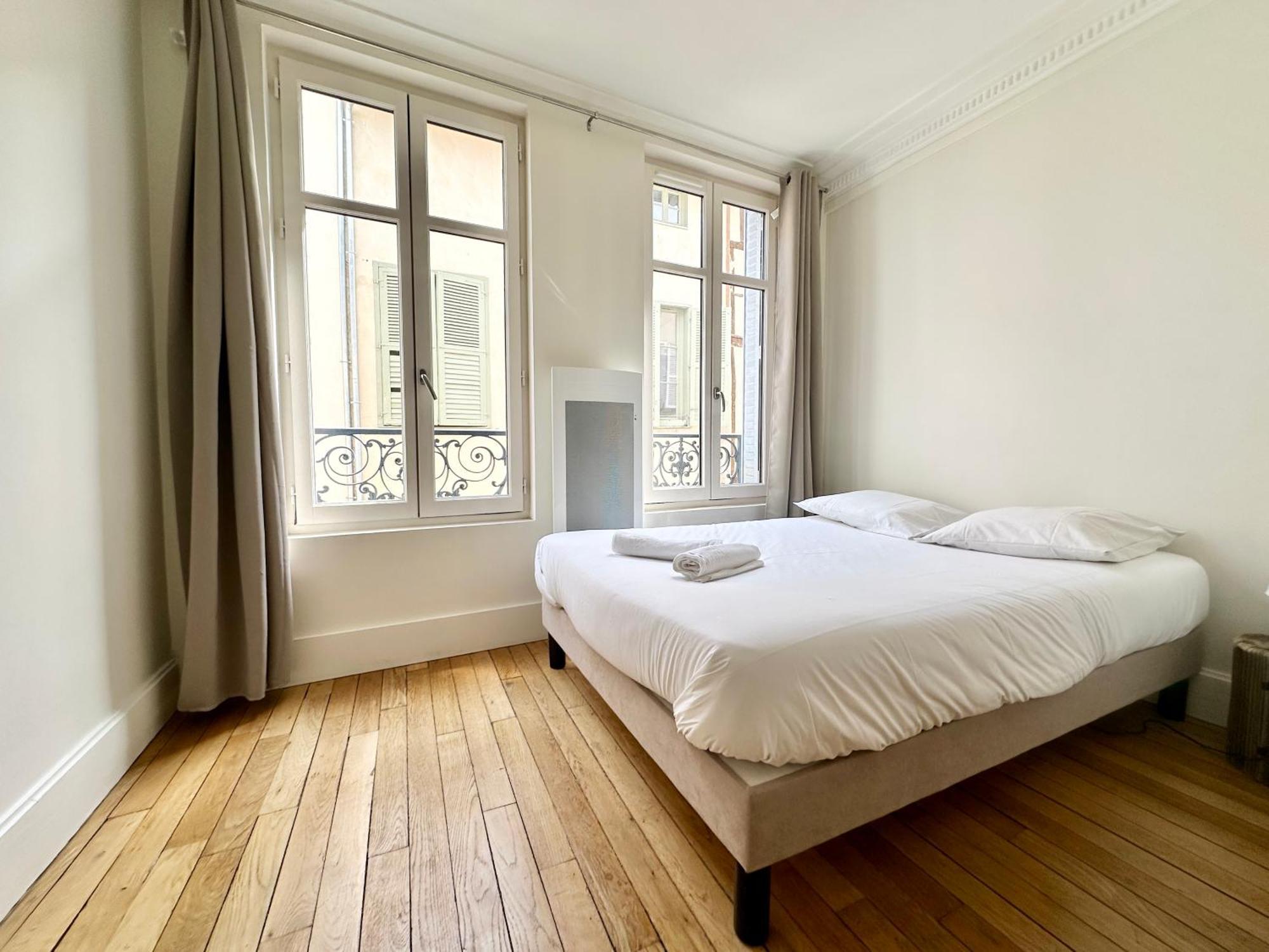 דירות לימוז' L'Haussmannien, Splendide Et Lumineux מראה חיצוני תמונה